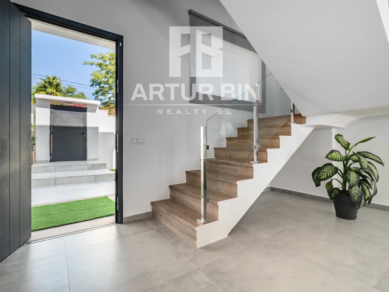 4 Zimmer Villa zu verkaufen in Montesa mit Pool - 950.000 € (Ref: 9202427)