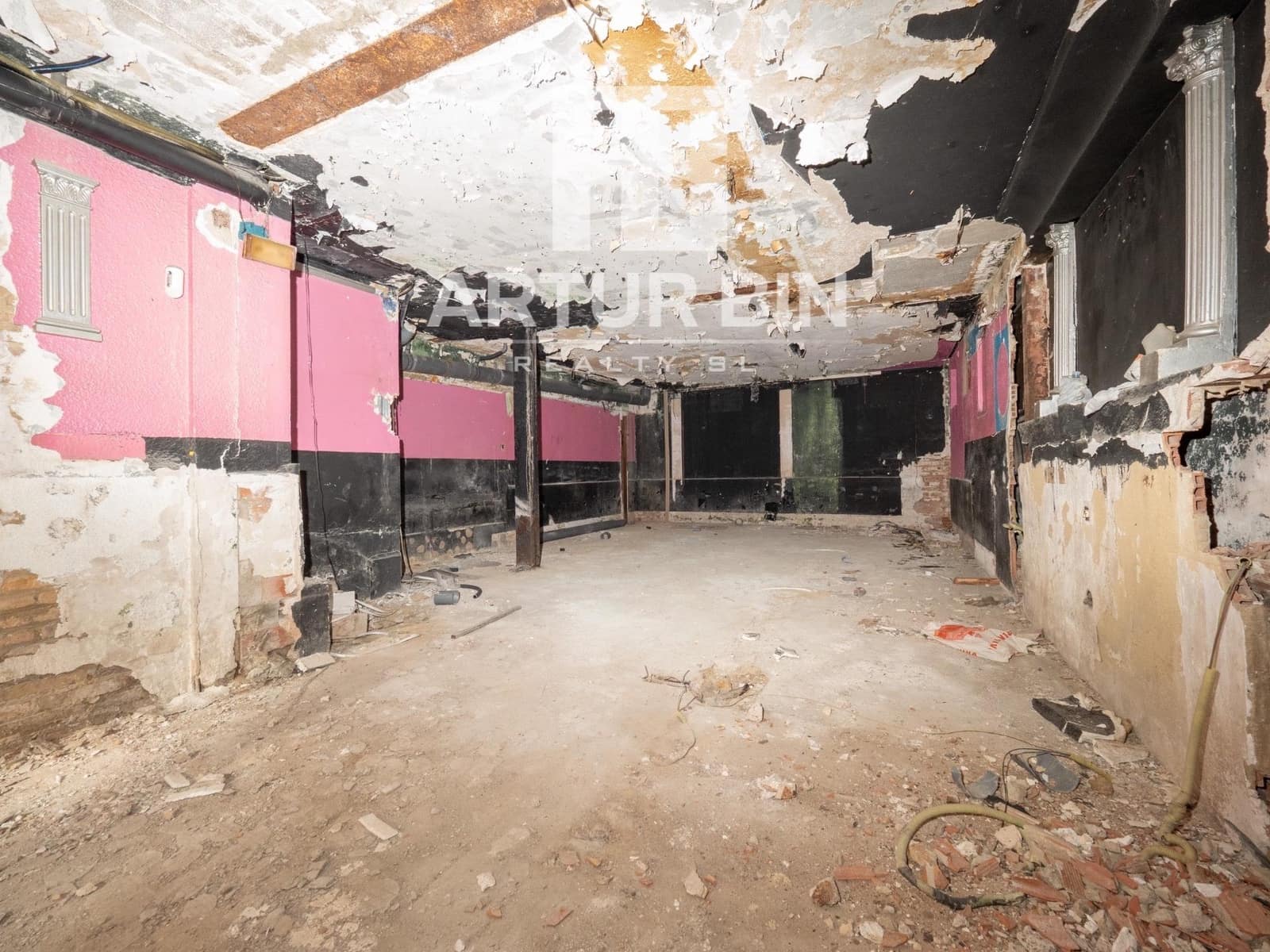 Komercyjne na sprzedaż w Miasto Walencja - 250 000 € (Ref: 9206819)