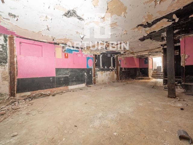 Gewerbe zu verkaufen in Ciutat Vella, València Stadt - 250.000 € (Ref: 9206819)