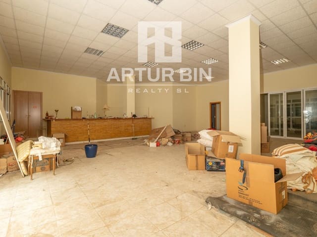 Commercial for sale in Cabanyal-Canyamelar, Valencia city - € 280,000 (Ref: 9206820)