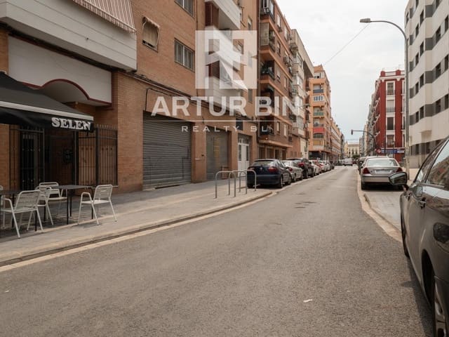 Commercial for sale in Cabanyal-Canyamelar, Valencia city - € 280,000 (Ref: 9206820)