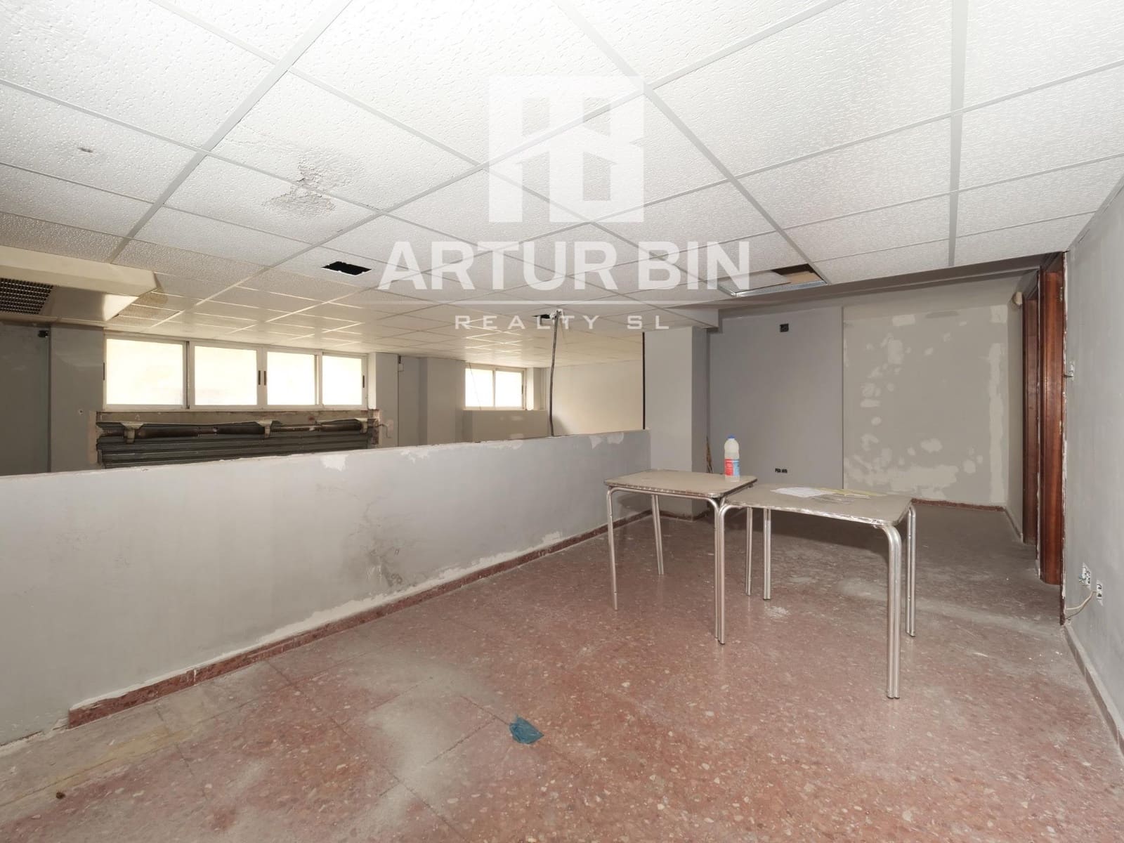 Komercyjne na sprzedaż w Miasto Walencja - 250 000 € (Ref: 9206821)