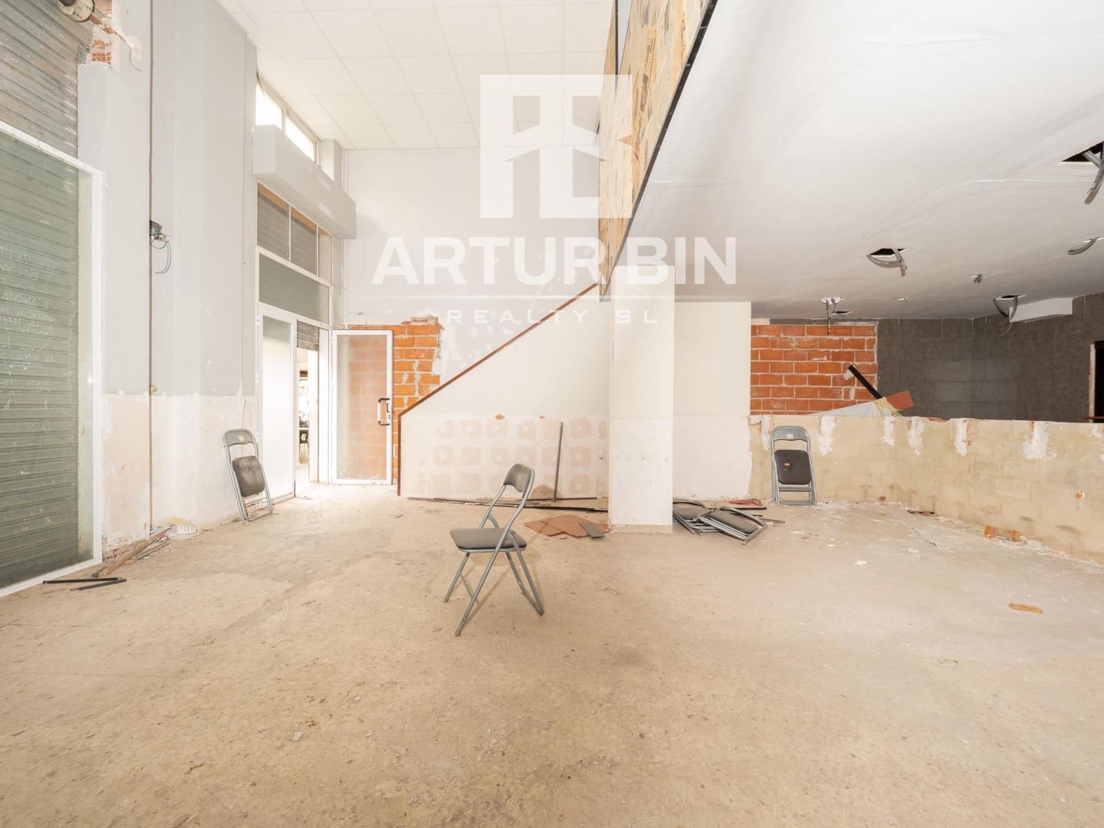 Komercyjne na sprzedaż w Miasto Walencja - 250 000 € (Ref: 9206821)