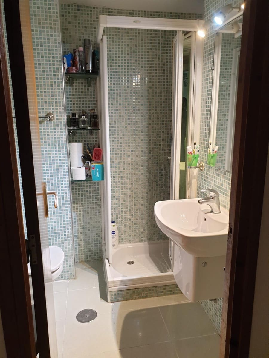 Apartamento de 2 habitaciones en Finestrat en venta con piscina - 195.000 € (Ref: 9217388)