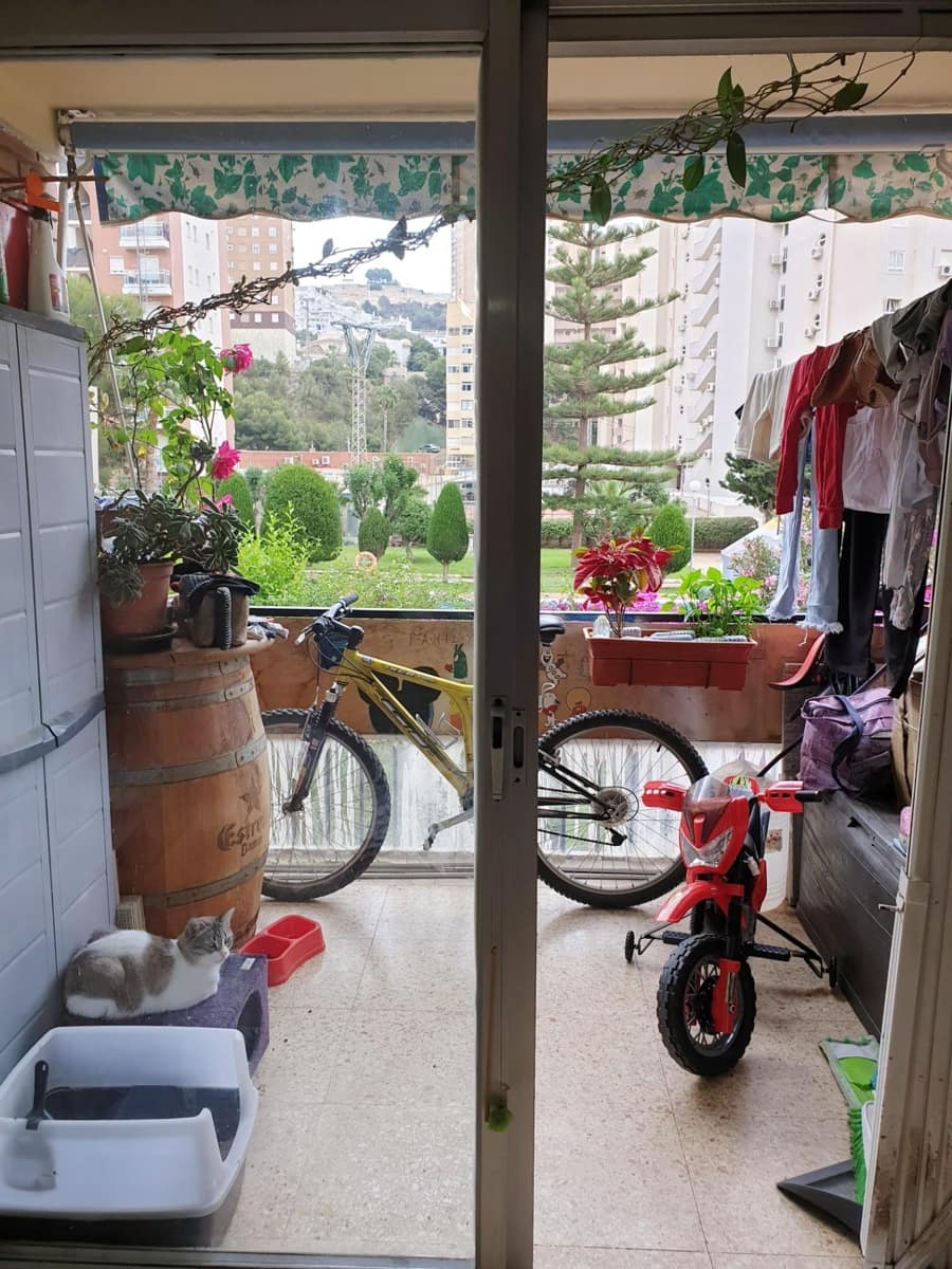 Apartamento de 2 habitaciones en Finestrat en venta con piscina - 195.000 € (Ref: 9217388)