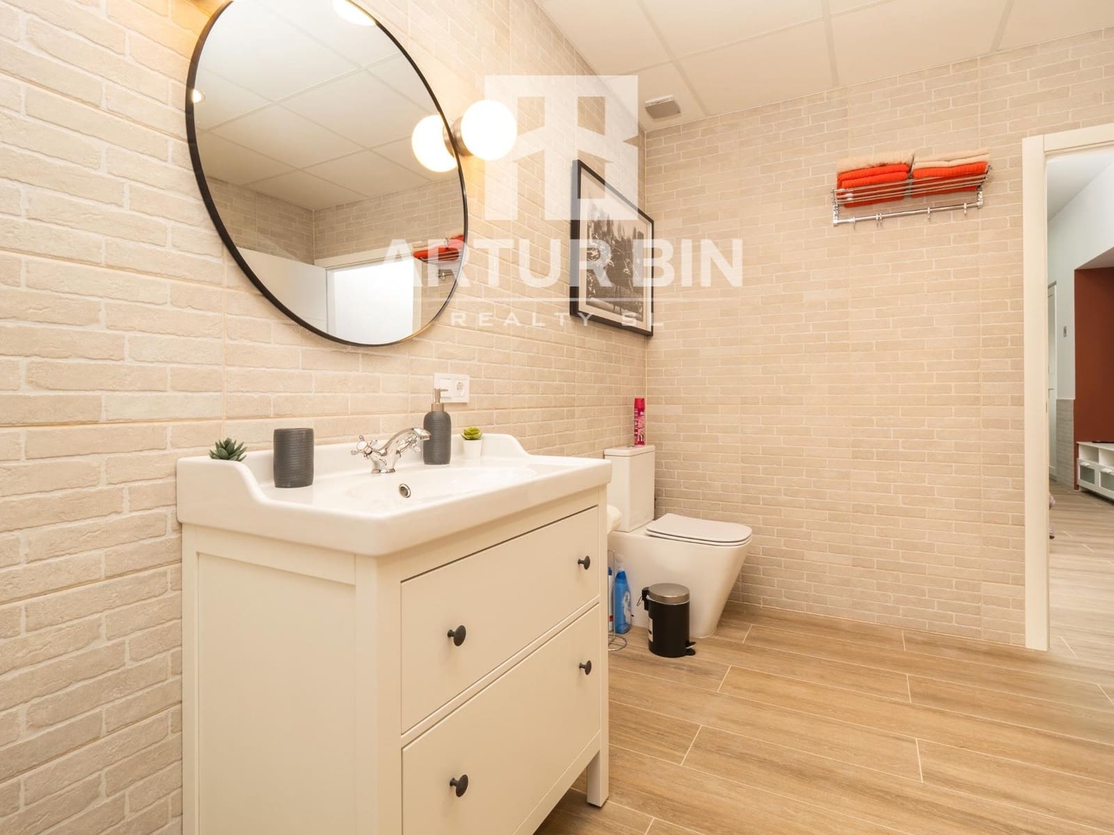 4 sypialnia Komercyjne na sprzedaż w Miasto Walencja - 800 000 € (Ref: 9228548)