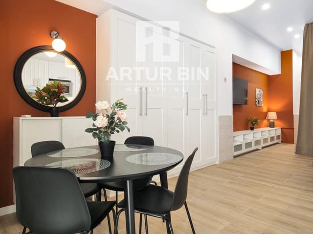 1 bedroom Studio for sale in Patraix, Valencia city - € 200,000 (Ref: 9228549)