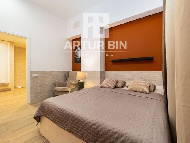 1 bedroom Studio for sale in Patraix, Valencia city - € 200,000 (Ref: 9228549)