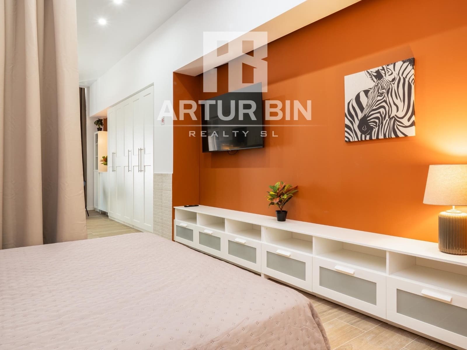 1 sypialnia Studio na sprzedaż w Miasto Walencja - 200 000 € (Ref: 9228549)