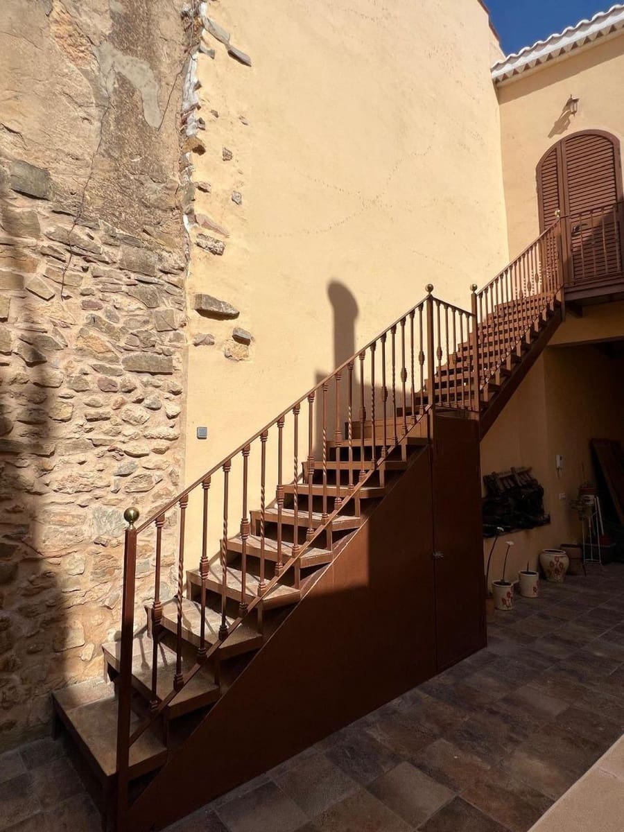 5 soverom Leilighet til salgs i Villar del Arzobispo med garasje - € 390 000 (Ref: 9264567)