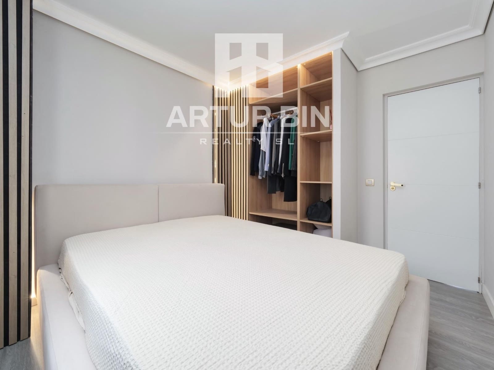 3 soveværelse Lejlighed til salg i Mislata - € 345.000 (Ref: 9276351)