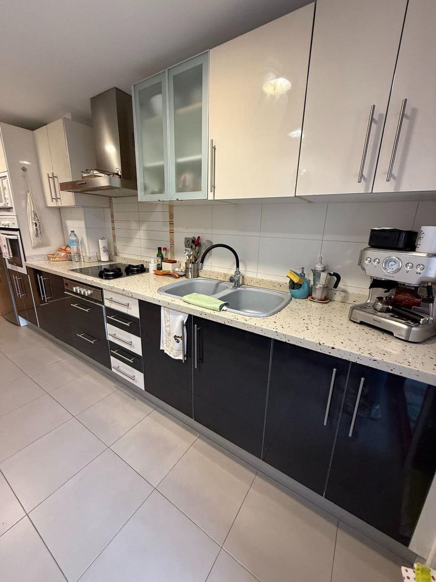 3 soveværelse Lejlighed til salg i Valencia by med garage - € 550.000 (Ref: 9291614)