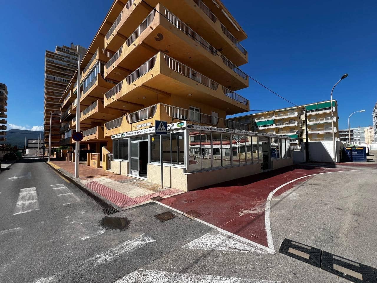 Komercyjne na sprzedaż w Tavernes de la Valldigna - 180 000 € (Ref: 9301063)