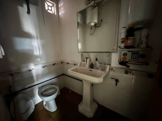 Commercieel te koop in Tavernes de la Valldigna - € 150.000 (Ref: 9301065)