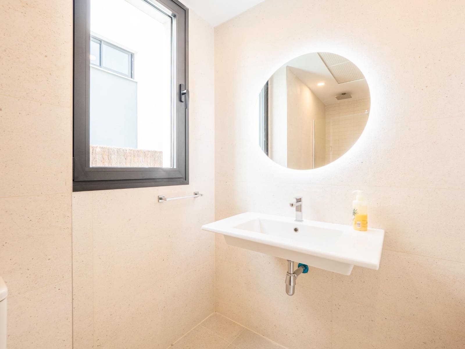 3 sypialnia Willa do wynajęcia w San Antonio de Benageber z basenem - 4 500 € (Ref: 9301066)