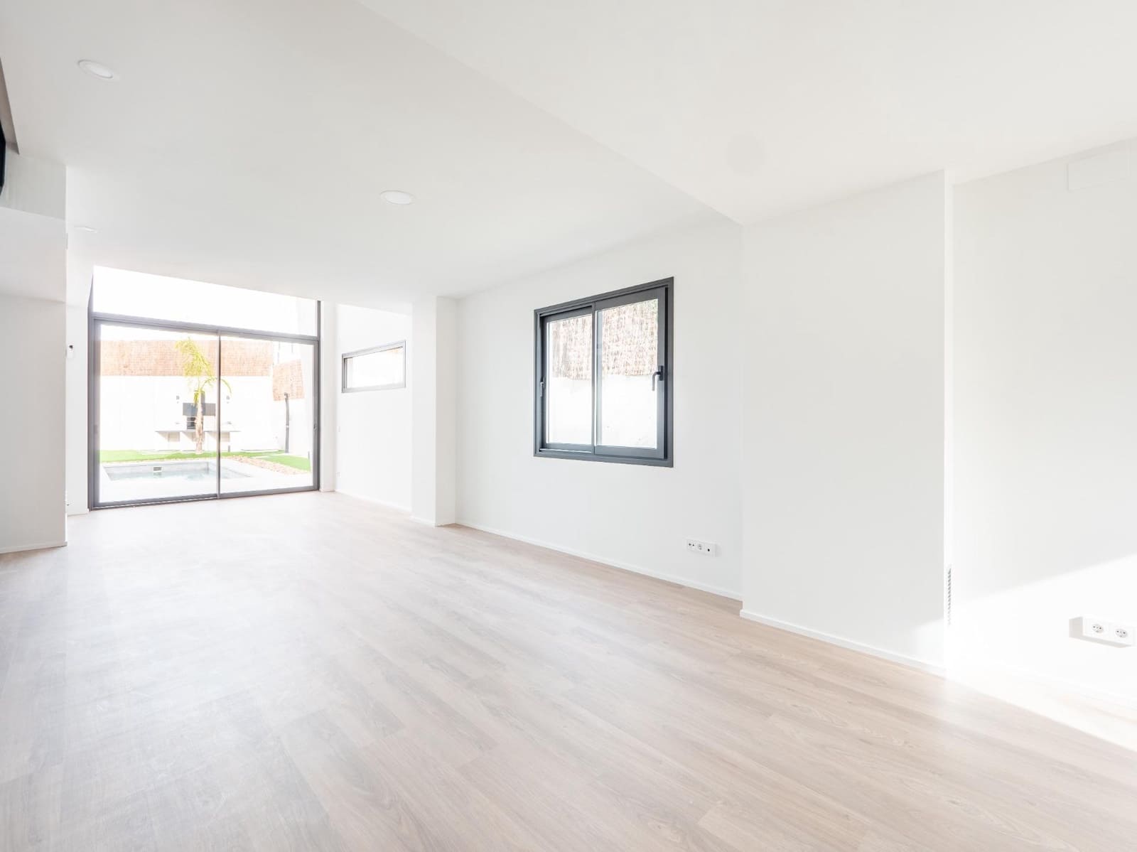 3 sypialnia Willa do wynajęcia w San Antonio de Benageber z basenem - 4 500 € (Ref: 9301066)