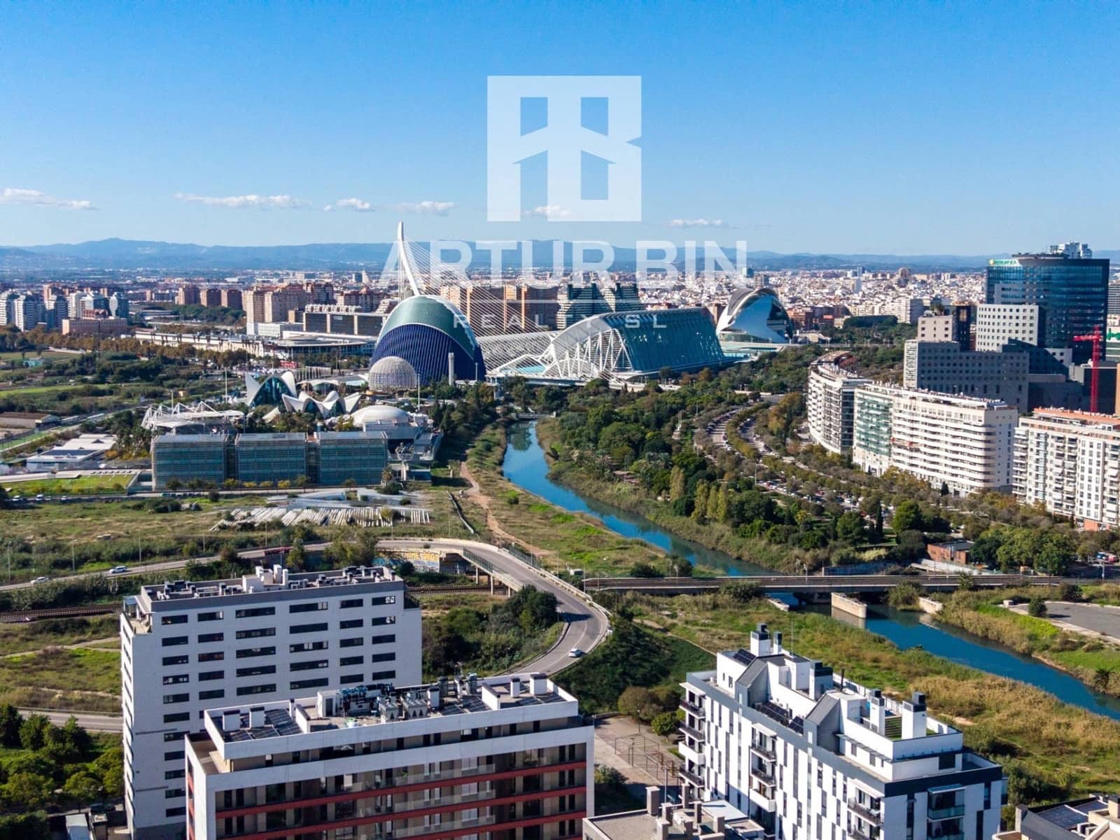 3 sypialnia Apartament na sprzedaż w Miramar z basenem - 549 999 € (Ref: 9303552)