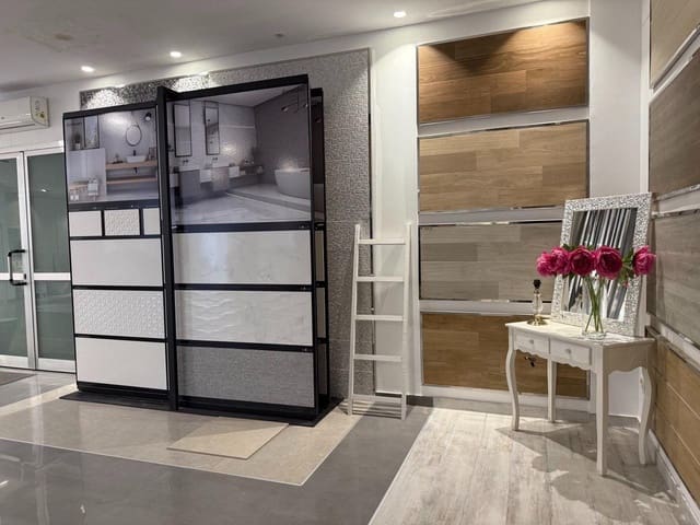 Commercial for sale in Alboraya / Alboraia - € 495,000 (Ref: 9330659)