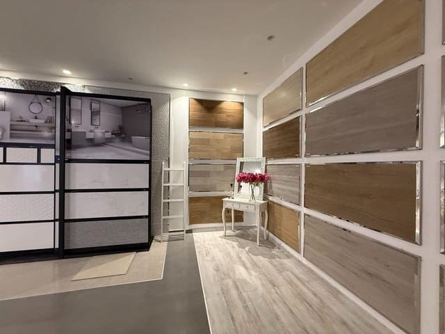 Commercial for sale in Alboraya / Alboraia - € 495,000 (Ref: 9330659)