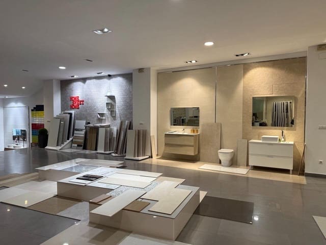 Commercial for sale in Alboraya / Alboraia - € 495,000 (Ref: 9330659)