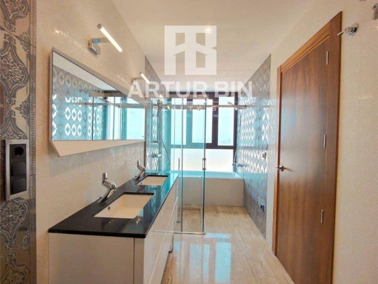 5 soveværelse Villa til salg i Benidorm med swimmingpool garage - € 3.100.000 (Ref: 9330660)