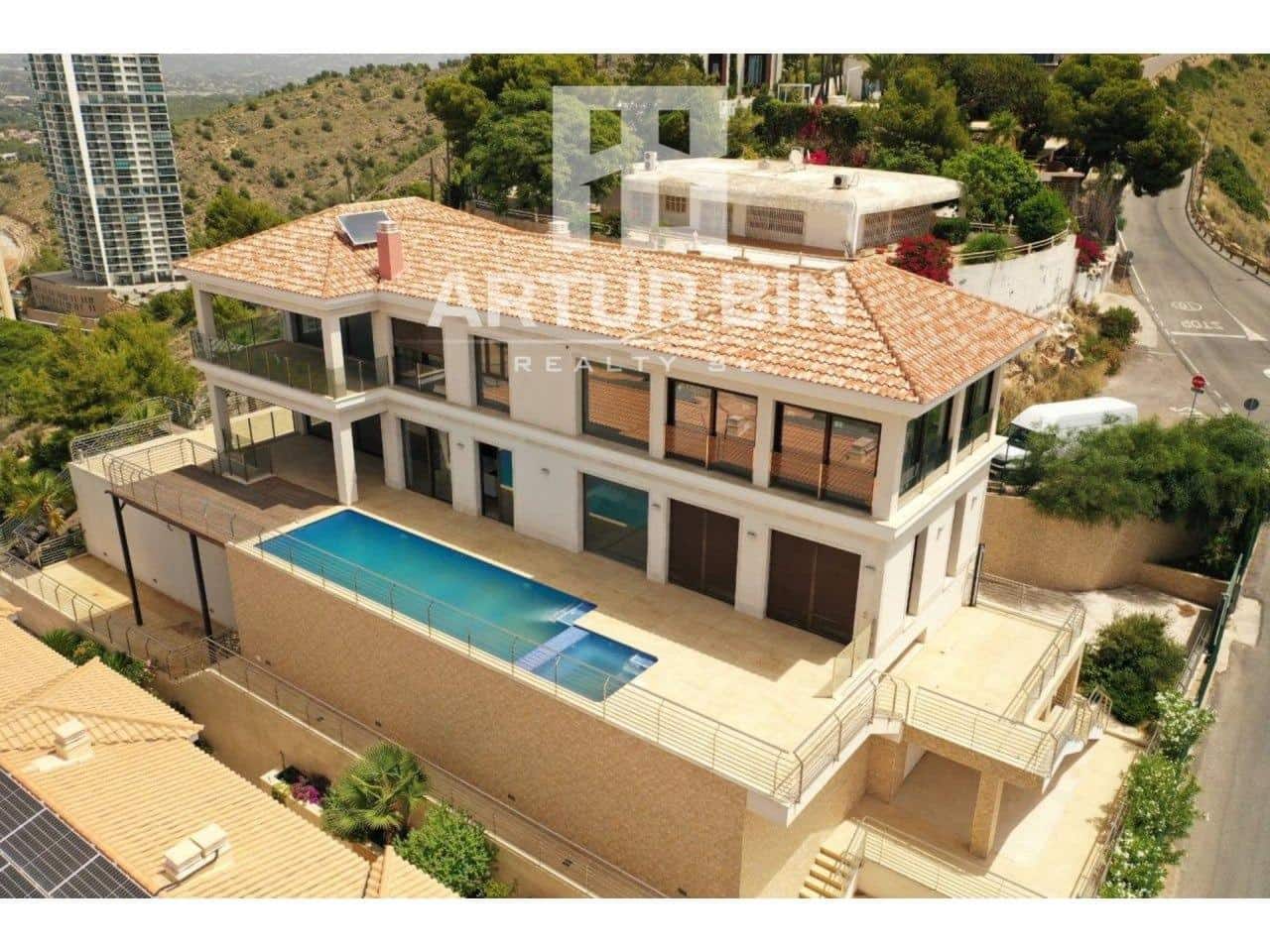 5 soveværelse Villa til salg i Benidorm med swimmingpool garage - € 3.100.000 (Ref: 9330660)