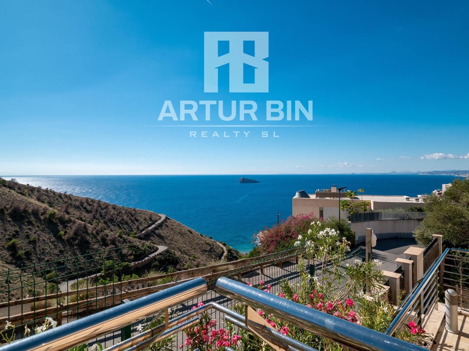 5 soveværelse Villa til salg i Benidorm med swimmingpool garage - € 3.100.000 (Ref: 9330660)