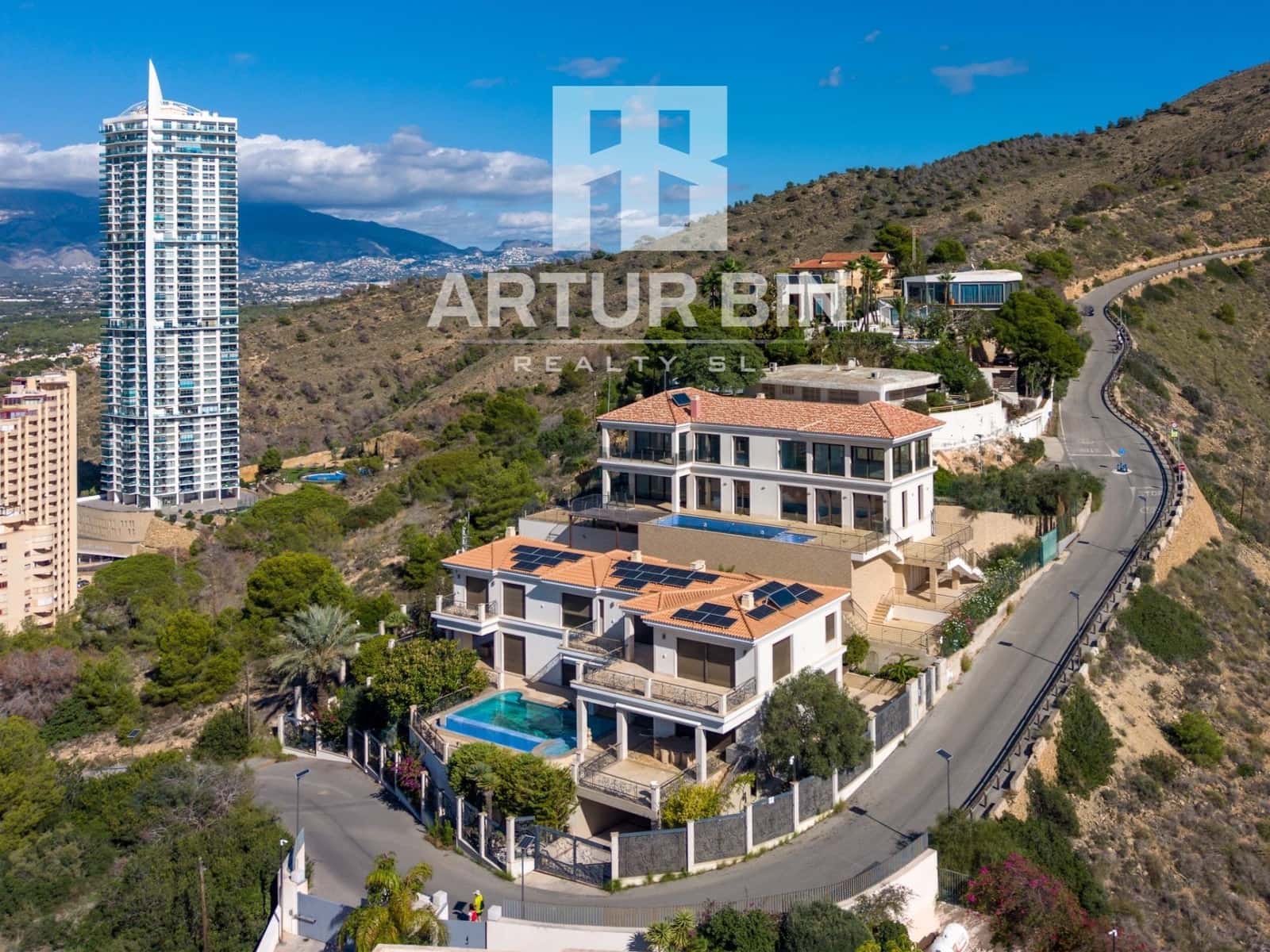 5 soveværelse Villa til salg i Benidorm med swimmingpool garage - € 3.100.000 (Ref: 9330660)