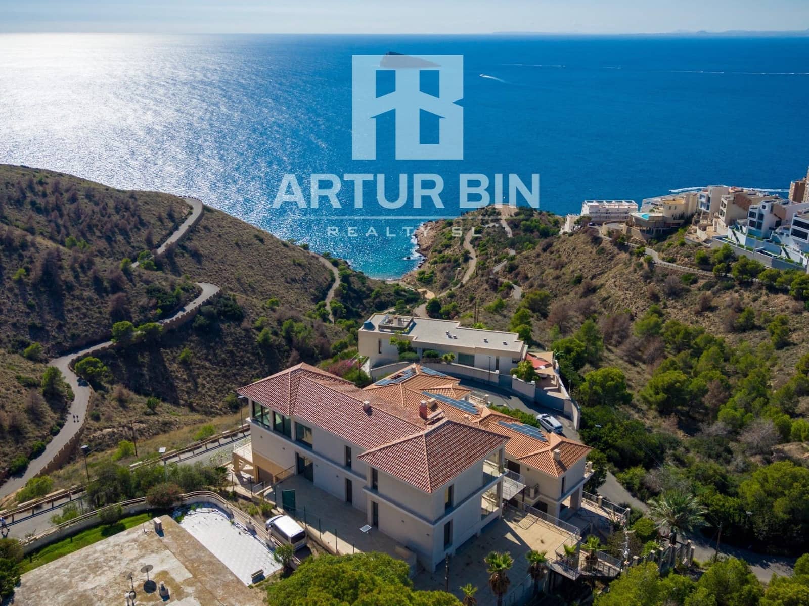 5 soveværelse Villa til salg i Benidorm med swimmingpool garage - € 3.100.000 (Ref: 9330660)