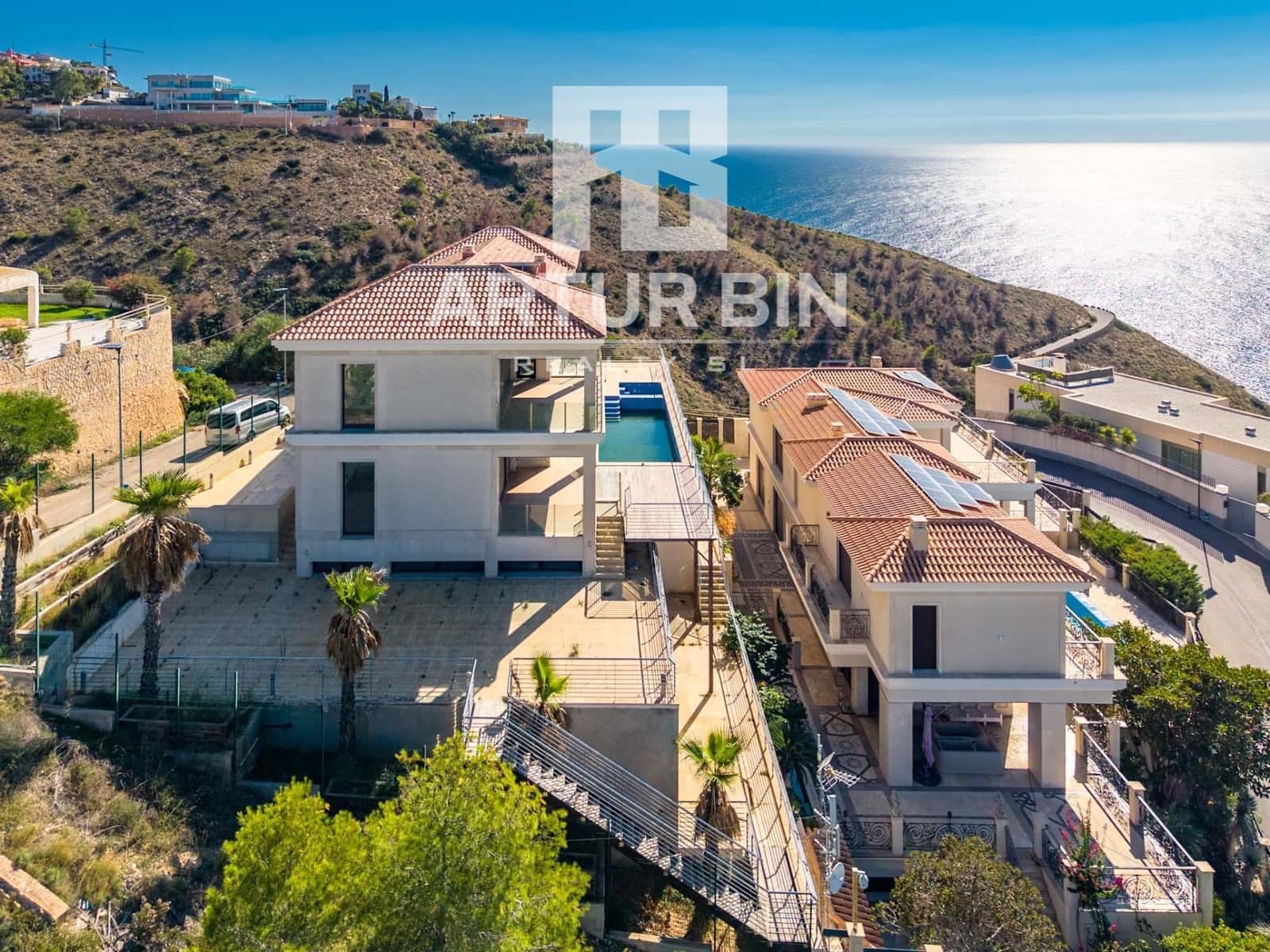 5 soveværelse Villa til salg i Benidorm med swimmingpool garage - € 3.100.000 (Ref: 9330660)