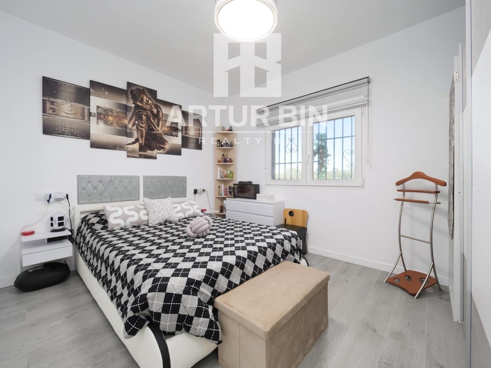 3 soveværelse Rækkehus til salg i Riba-roja de Turia med swimmingpool - € 500.000 (Ref: 9344791)