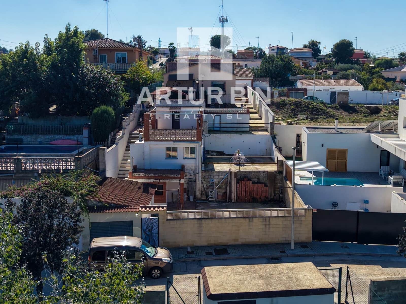 3 soveværelse Rækkehus til salg i Riba-roja de Turia med swimmingpool - € 500.000 (Ref: 9344791)