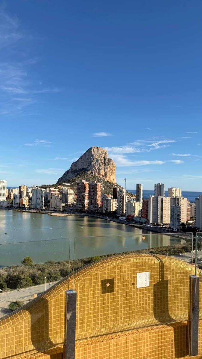 3 soveværelse Lejlighed til salg i Calpe / Calp med swimmingpool - € 625.000 (Ref: 9353635)