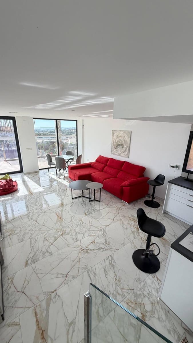 5 Zimmer Villa zu verkaufen in Finestrat mit Pool - 760.000 € (Ref: 9353636)