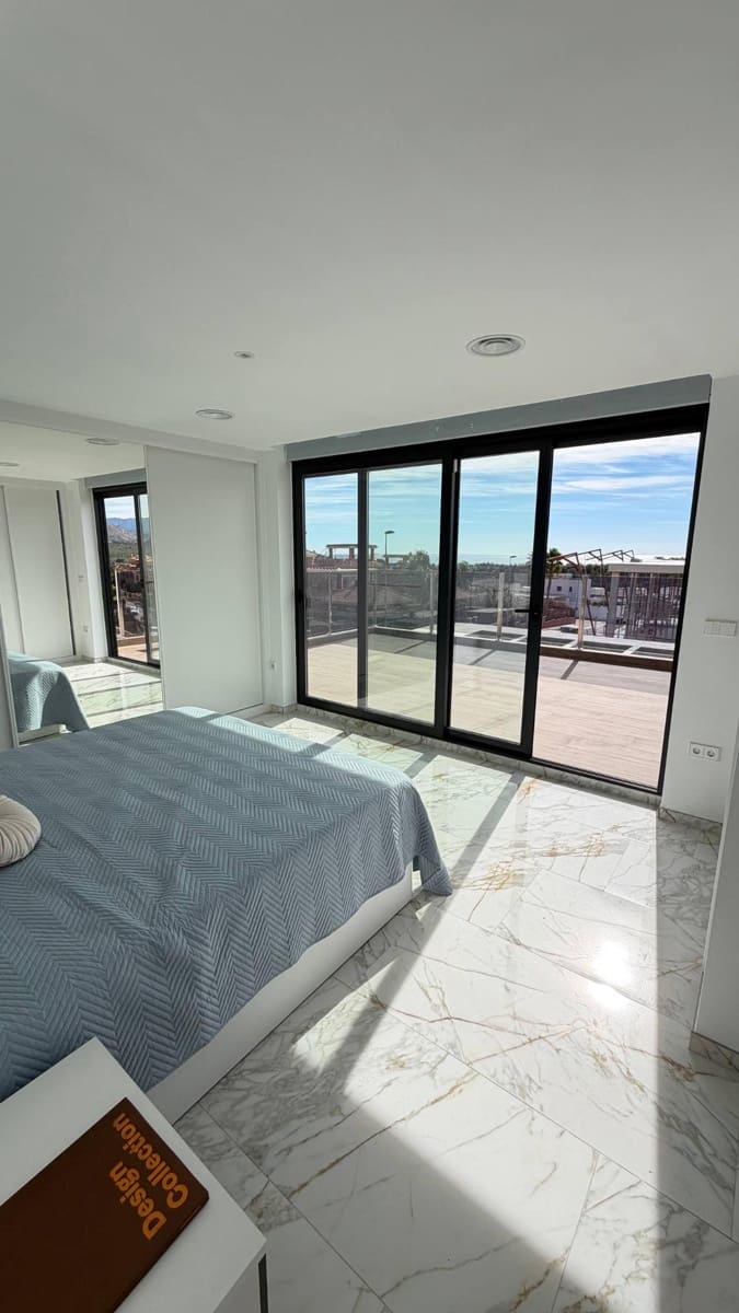 5 Zimmer Villa zu verkaufen in Finestrat mit Pool - 760.000 € (Ref: 9353636)