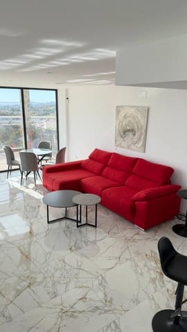 5 Zimmer Villa zu verkaufen in Finestrat mit Pool - 760.000 € (Ref: 9353636)