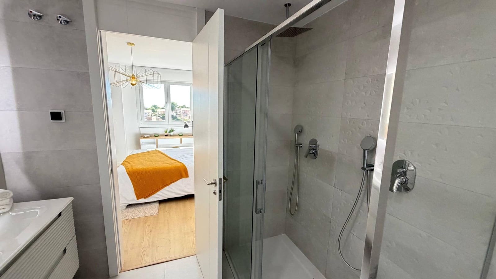 4 bedroom Apartment for sale in La Nucia with pool - € 449,000 (Ref: 9379042)