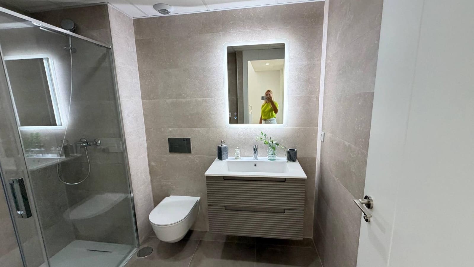 4 bedroom Apartment for sale in La Nucia with pool - € 449,000 (Ref: 9379042)