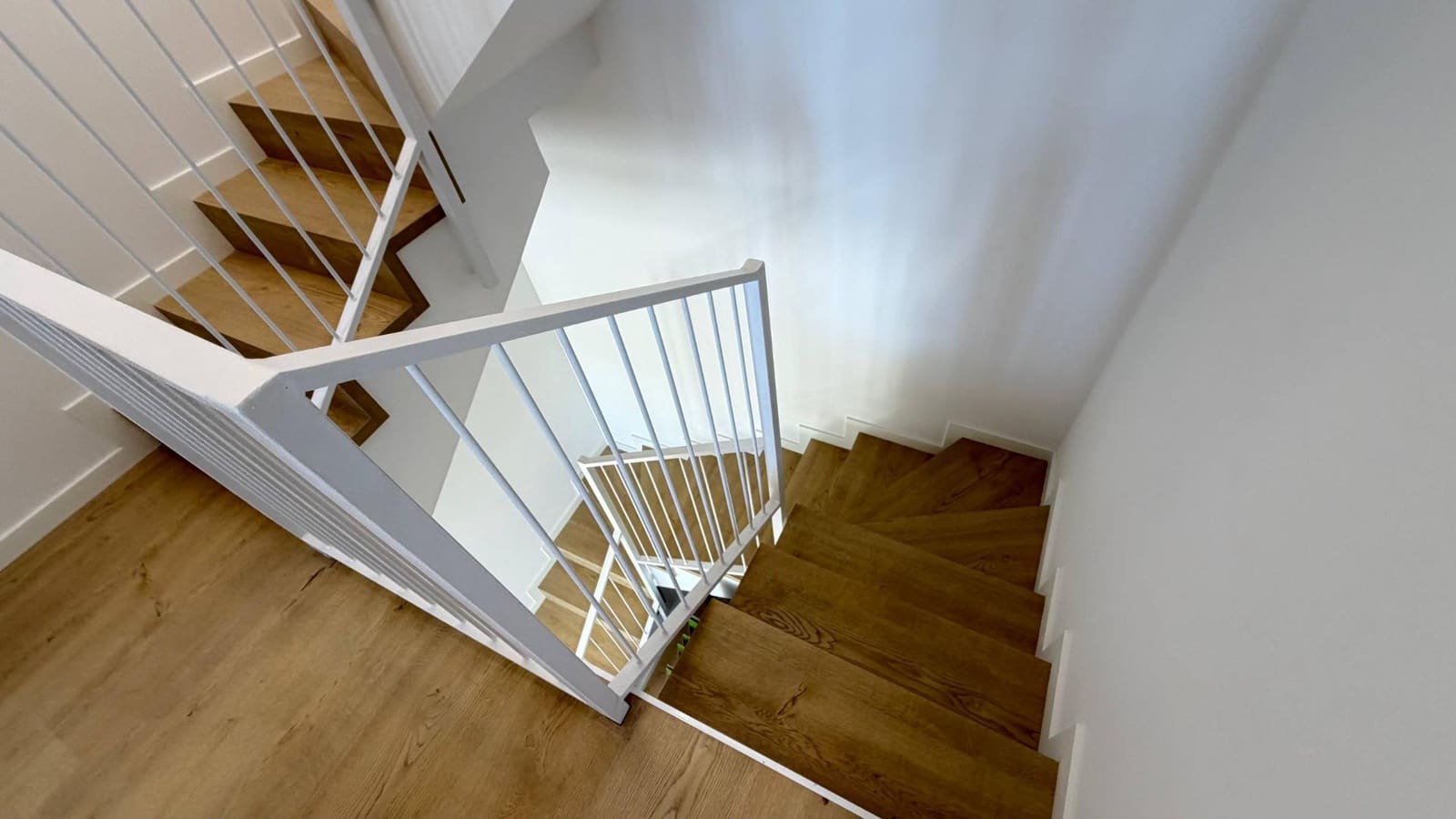 4 bedroom Apartment for sale in La Nucia with pool - € 449,000 (Ref: 9379042)