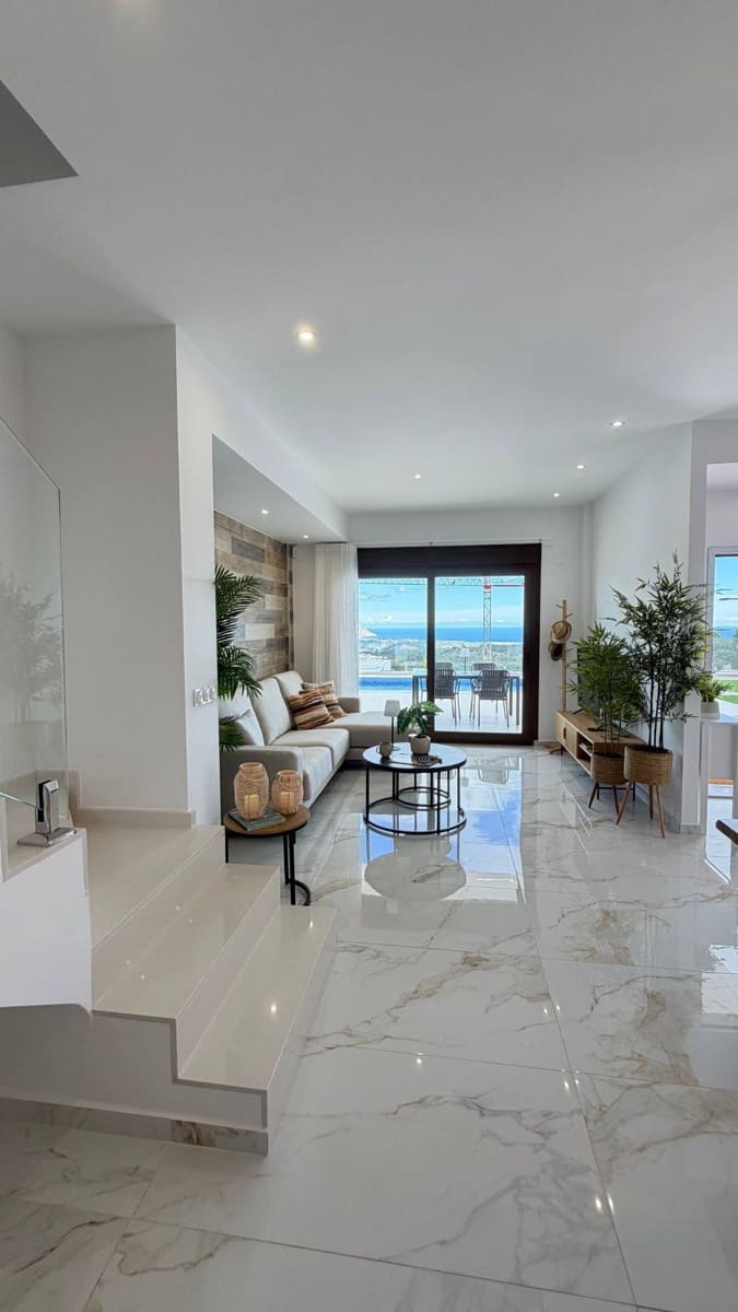 3 makuuhuone Huvila myytävänä paikassa Polop mukana uima-altaan - 598 000 € (Ref: 9398517)