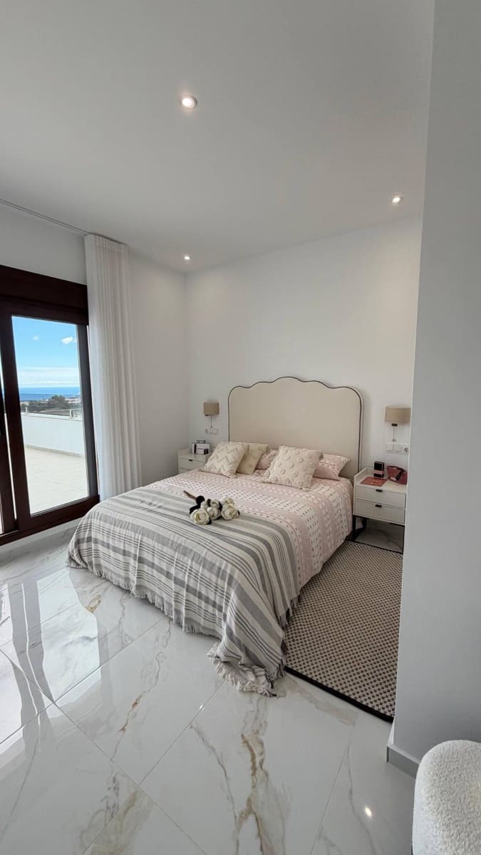 3 makuuhuone Huvila myytävänä paikassa Polop mukana uima-altaan - 598 000 € (Ref: 9398517)