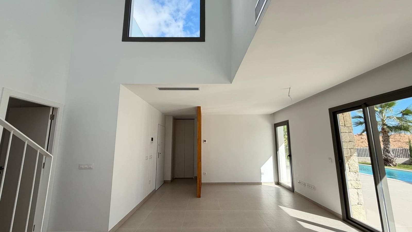 4 bedroom Villa for sale in Finestrat with pool - € 807,000 (Ref: 9398518)