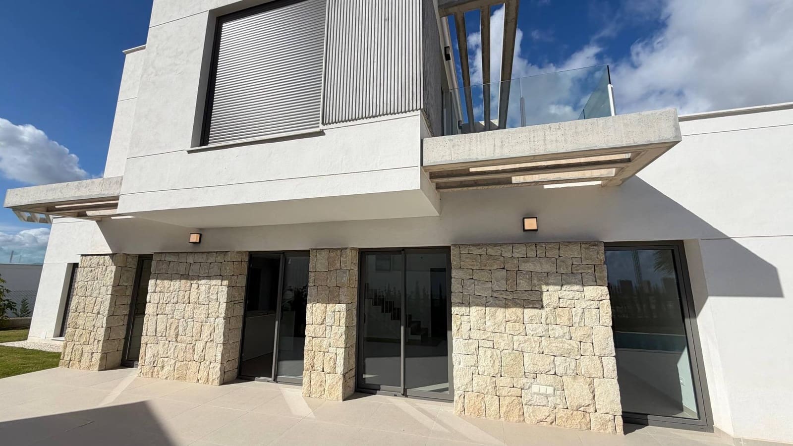 4 bedroom Villa for sale in Finestrat with pool - € 807,000 (Ref: 9398518)