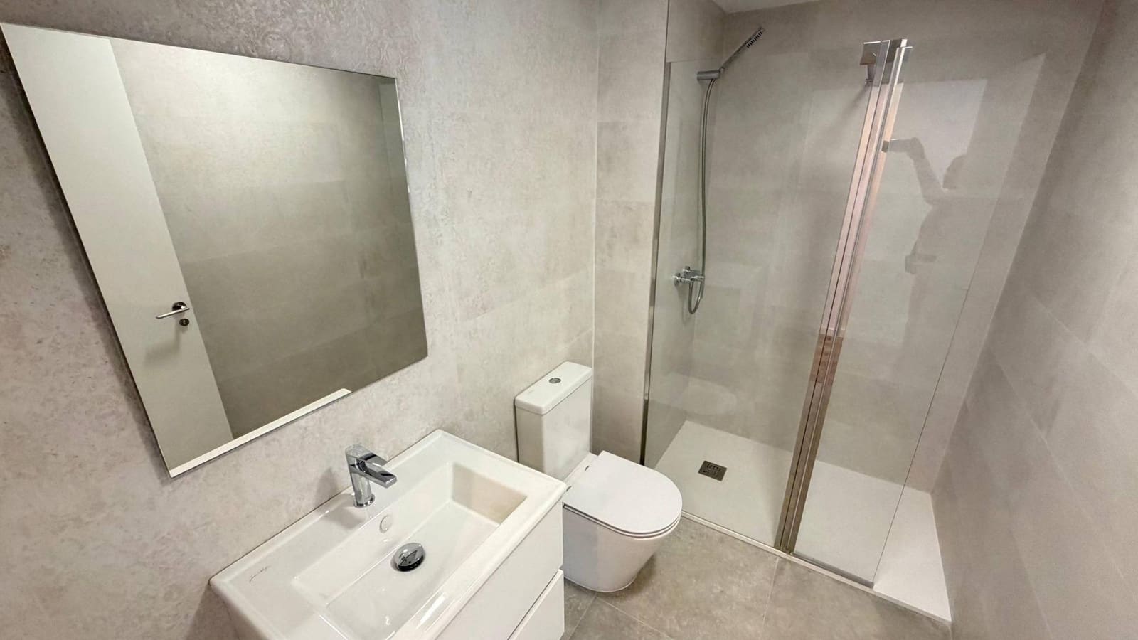 Casa de 4 habitaciones en Finestrat en venta - 555.000 € (Ref: 9403652)