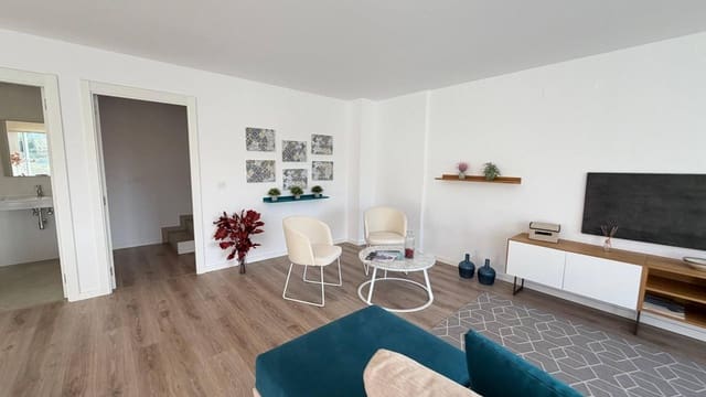 Casa de 4 habitaciones en Finestrat en venta - 555.000 € (Ref: 9403652)