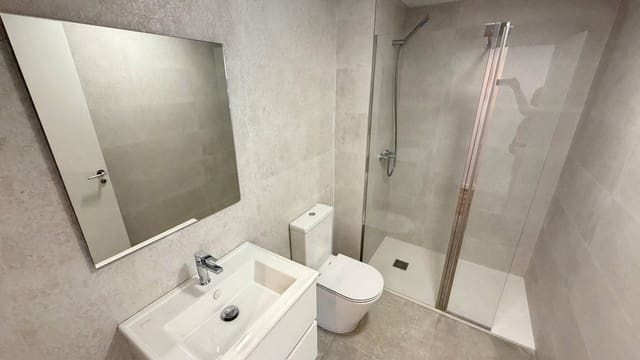 Casa de 4 habitaciones en Finestrat en venta - 555.000 € (Ref: 9403652)