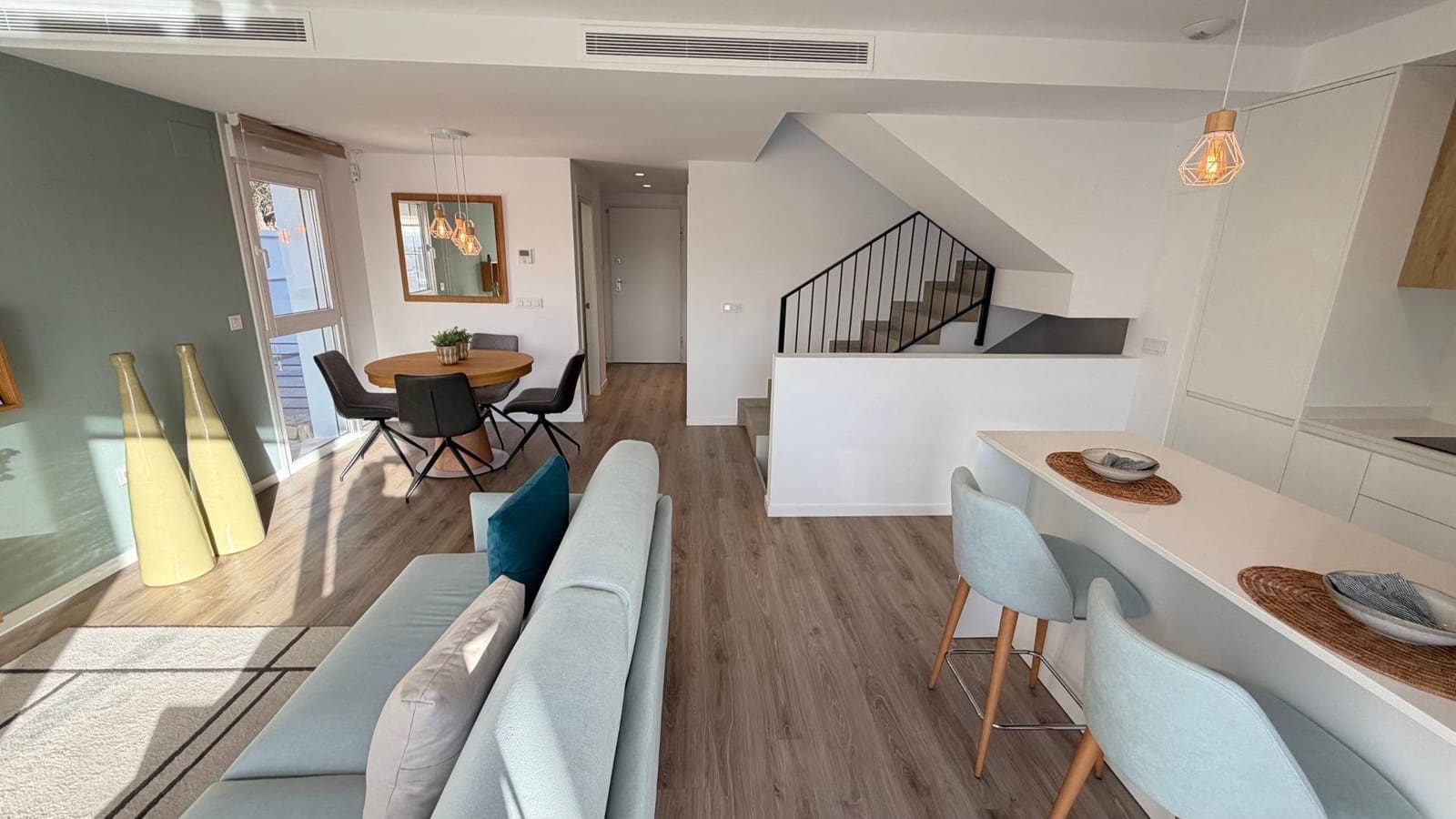 Casa de 4 habitaciones en Finestrat en venta - 555.000 € (Ref: 9403652)