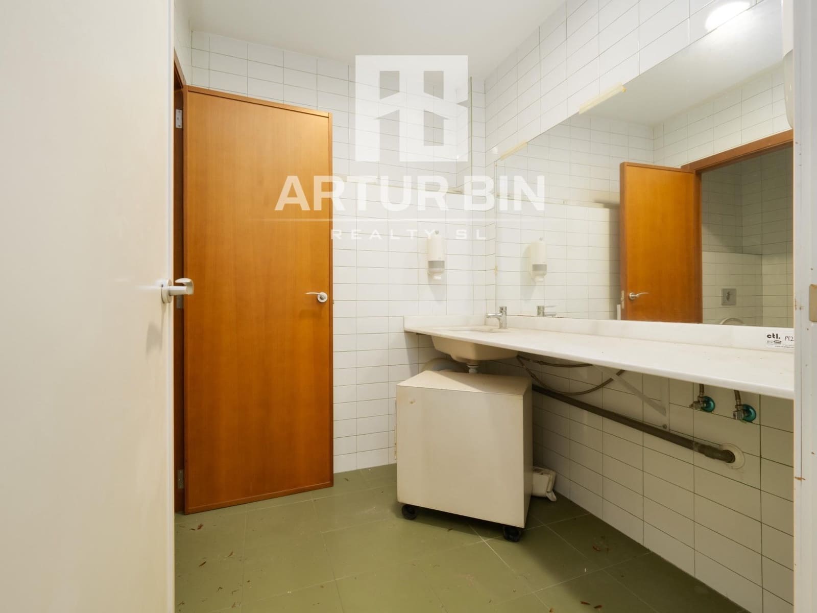 Local Commercial à vendre à Valence ville - 700 000 € (Ref: 9410995)