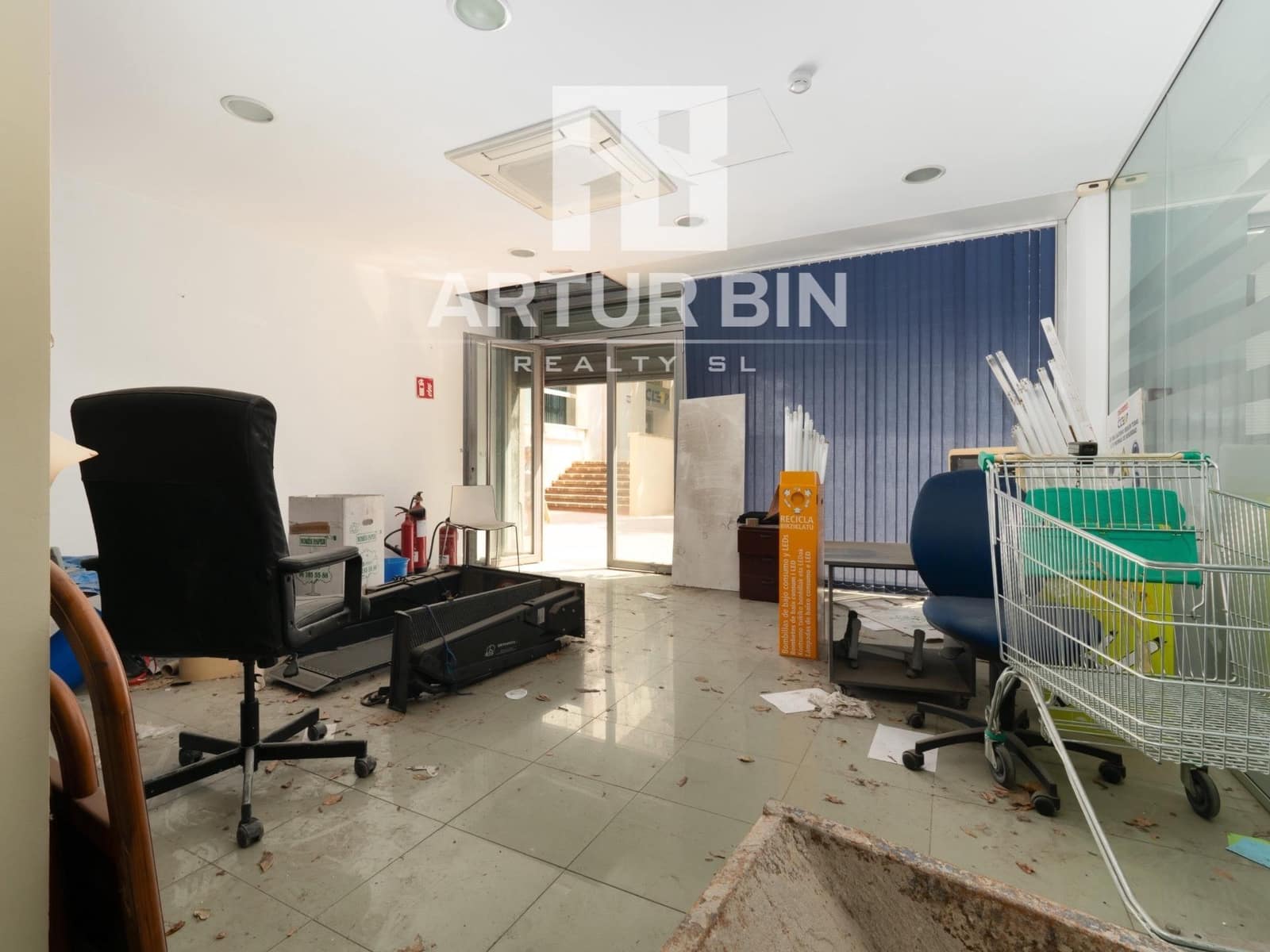 Local Commercial à vendre à Valence ville - 700 000 € (Ref: 9410995)