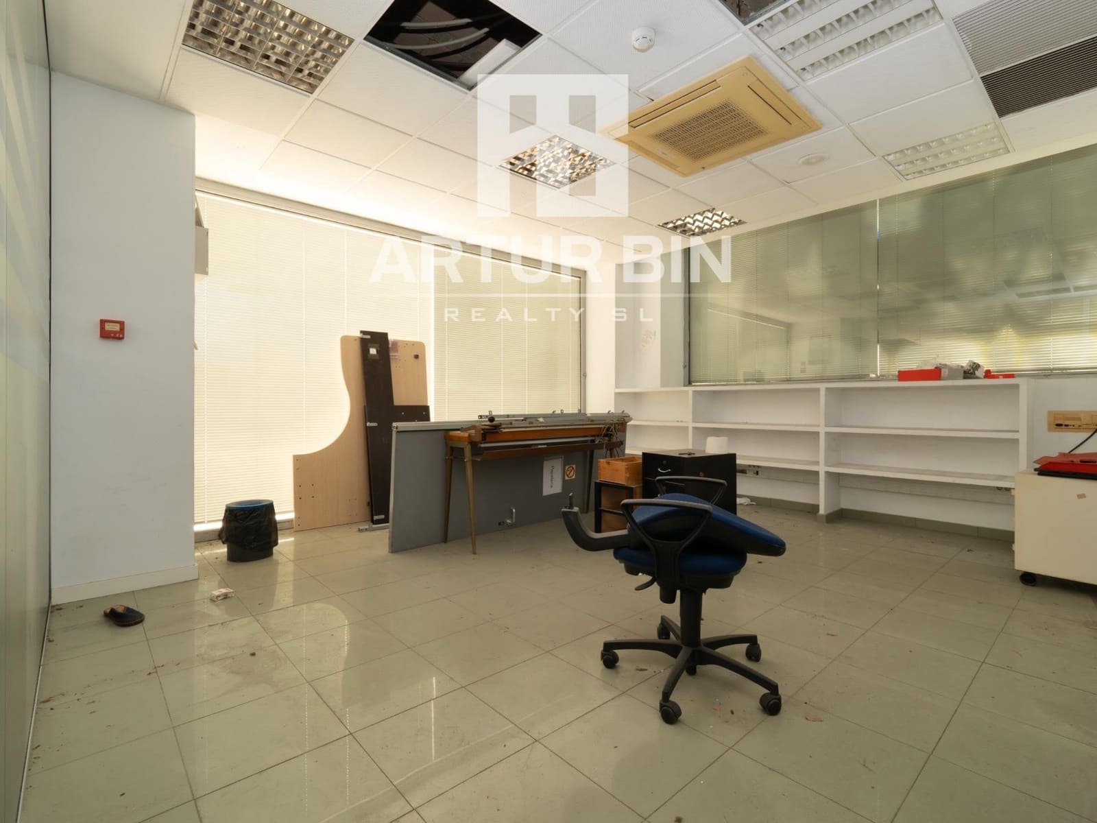 Local Commercial à vendre à Valence ville - 700 000 € (Ref: 9410995)